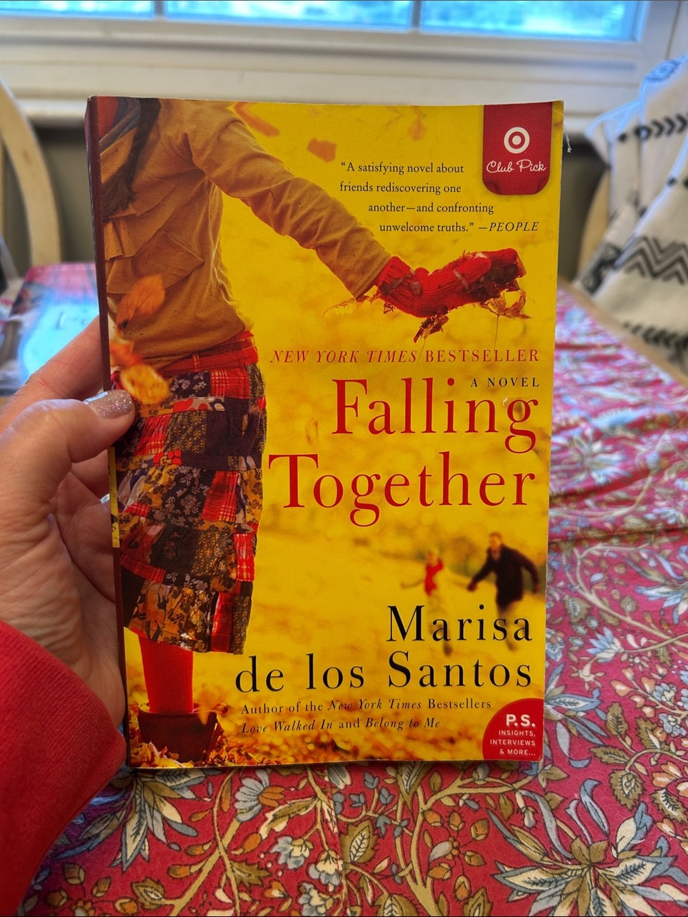 Falling Together by Marisa de los Santos - Yellow Paperback Novel